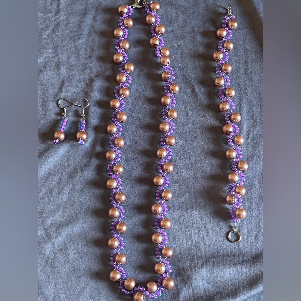 Elegant Purple and Gold Beaded Jewelry Set